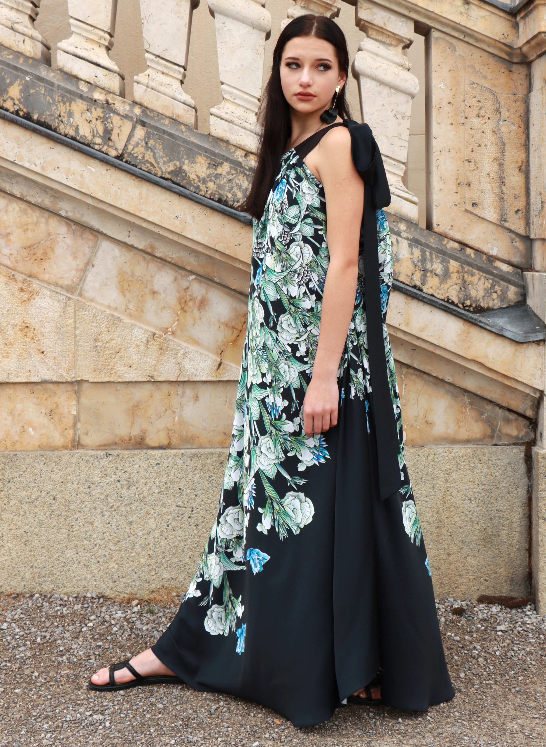 2.3 fowers garden long black evening dress with blue floral pattern from the flowers garden collection