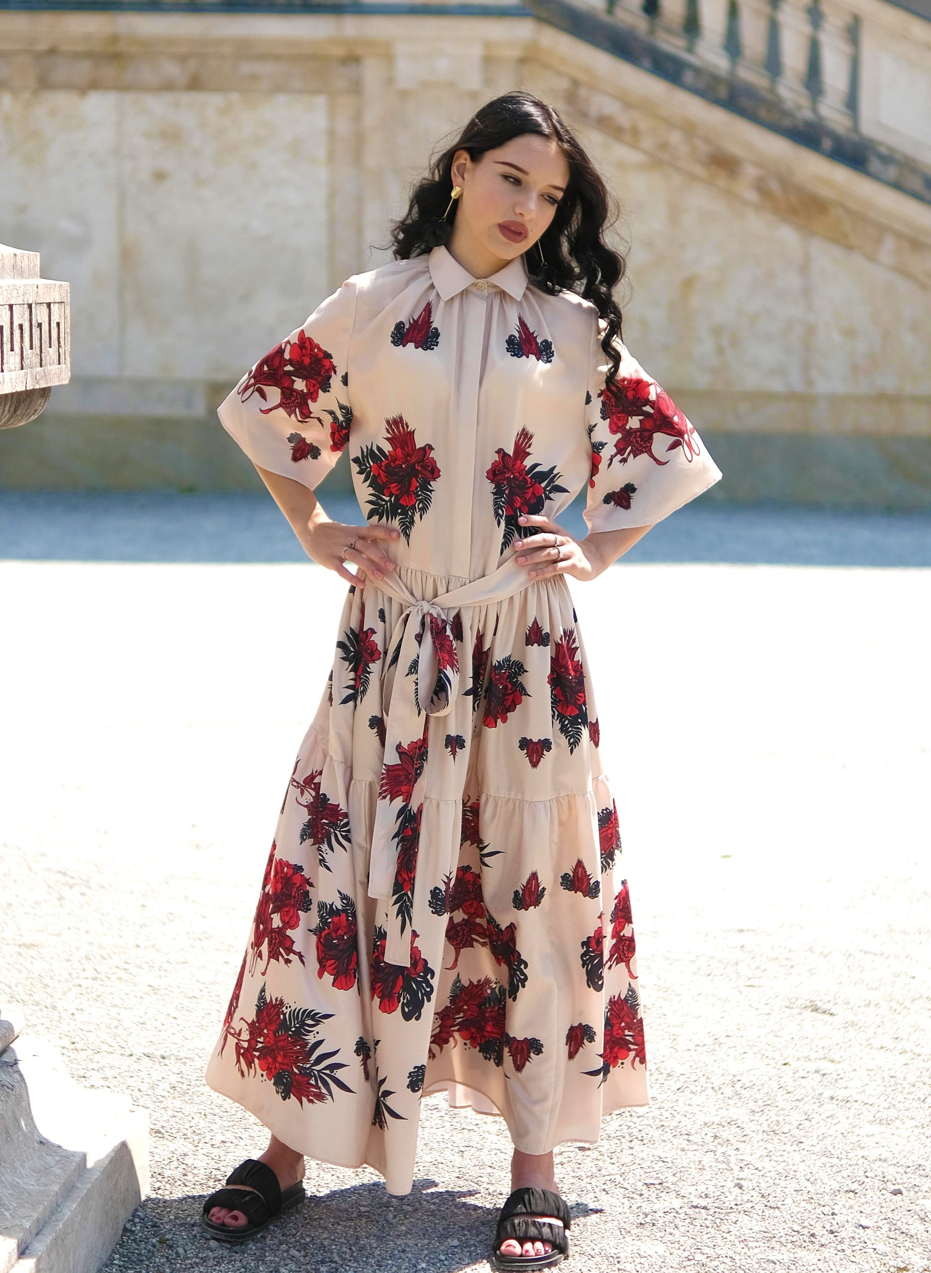 long beige dress with birds-min