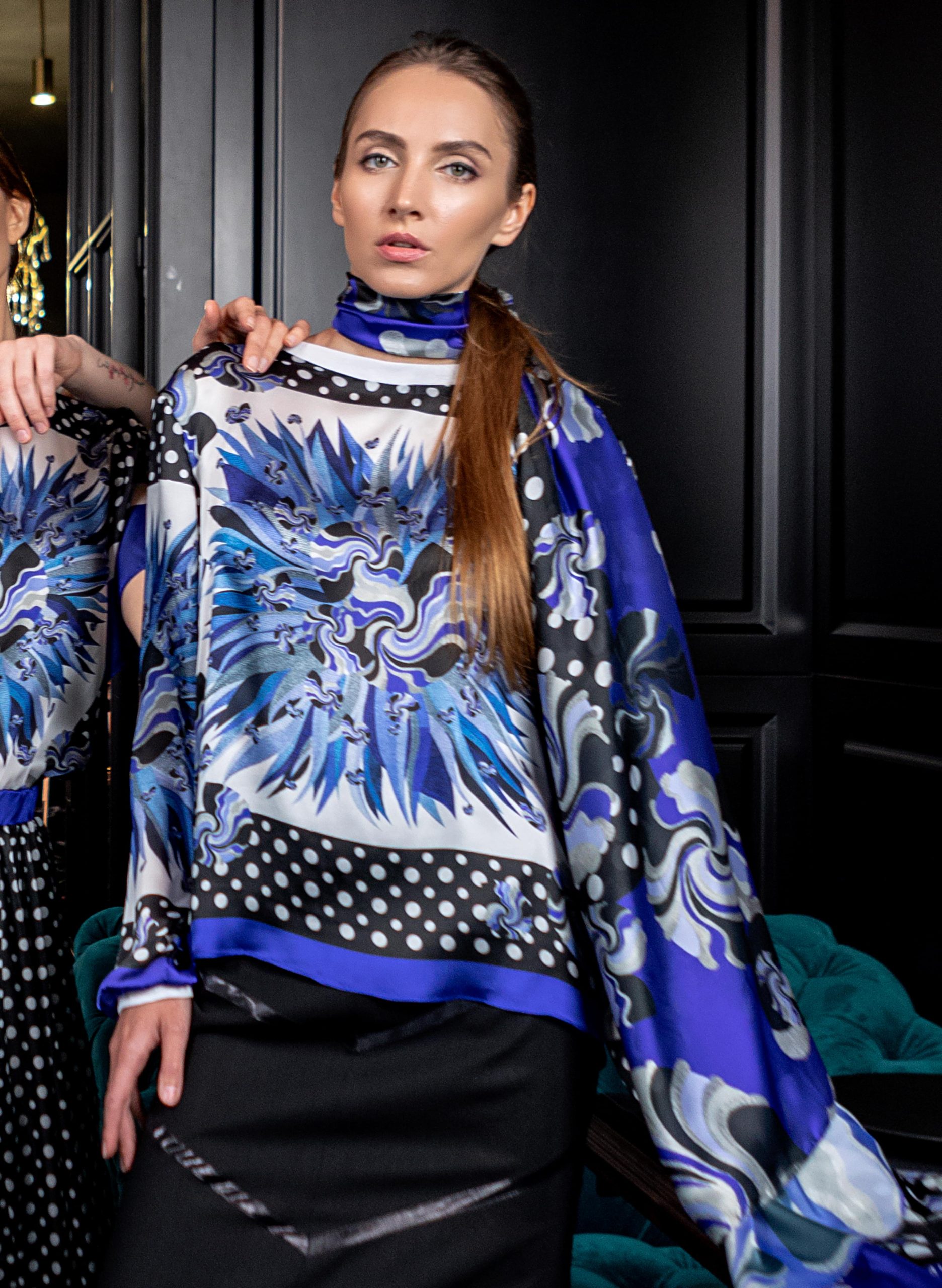 blue blouse-min